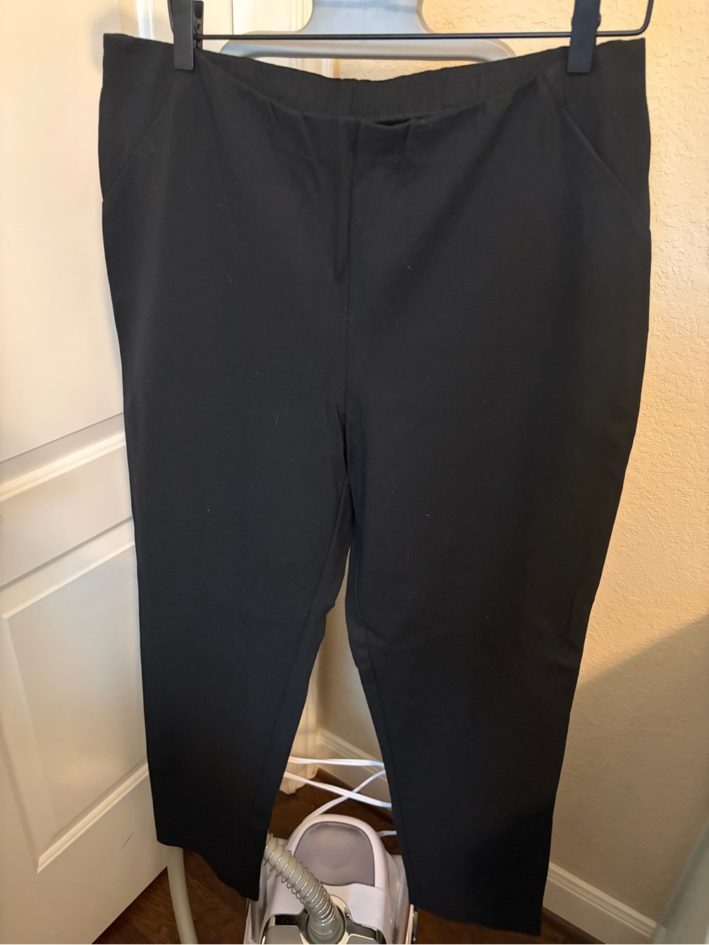 J. Jill Black Stretch Pull-On Dress Pants